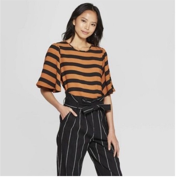 Who What Wear Size Medium Orange and Black Striped Top. - Picture 1 of 7
